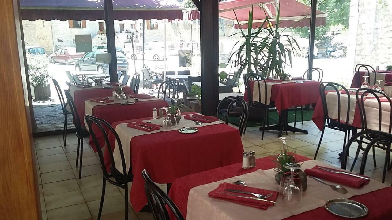 La Petite Maison D'Arnal Sainte-Énimie Екстериор снимка