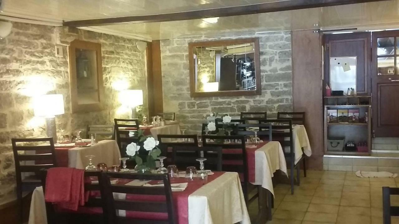 La Petite Maison D'Arnal Sainte-Énimie Екстериор снимка